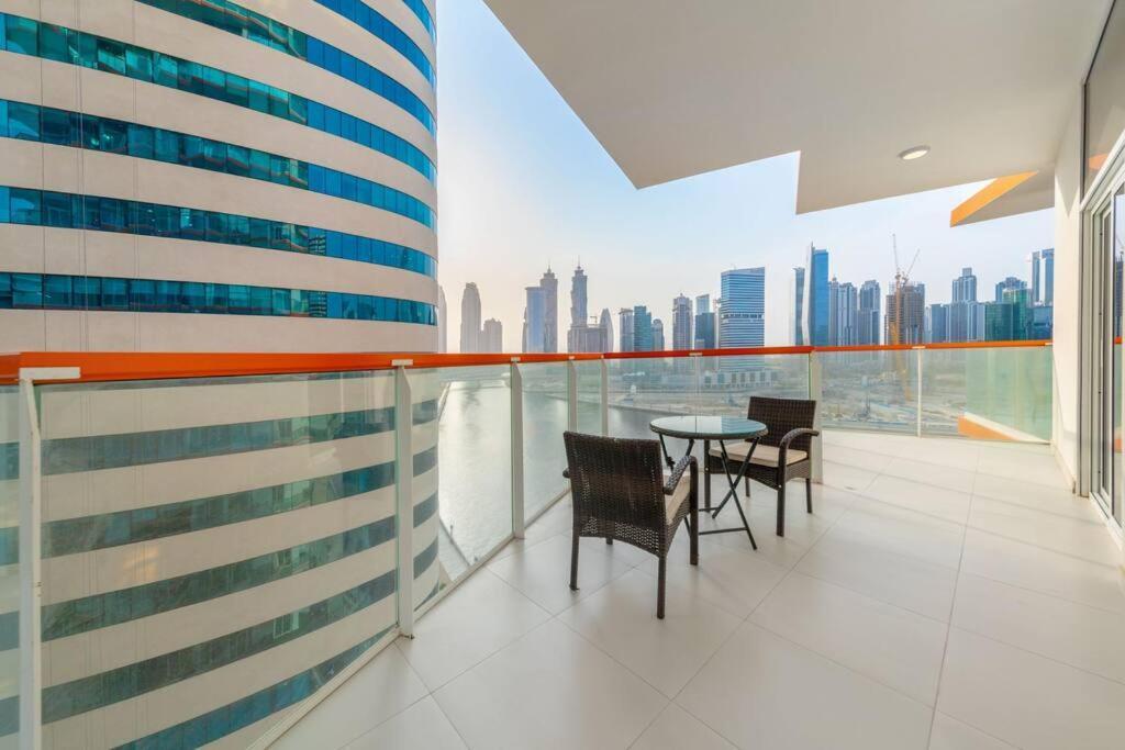 Millennium Binghatti, Business Bay - Mint Stay Dubái Exterior foto
