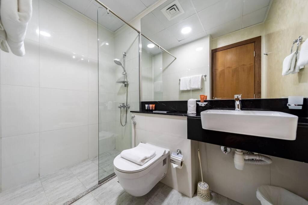 Millennium Binghatti, Business Bay - Mint Stay Dubái Exterior foto